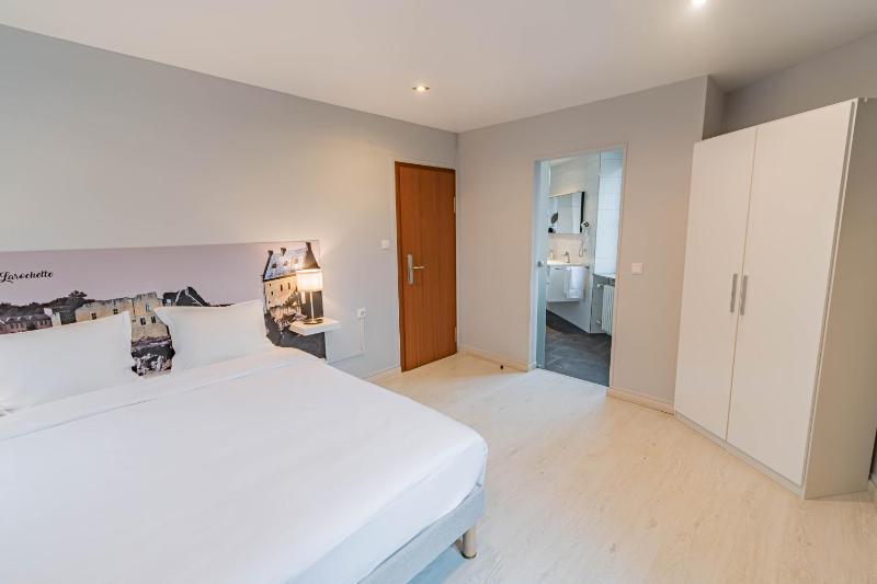 Superior Double Room image 2
