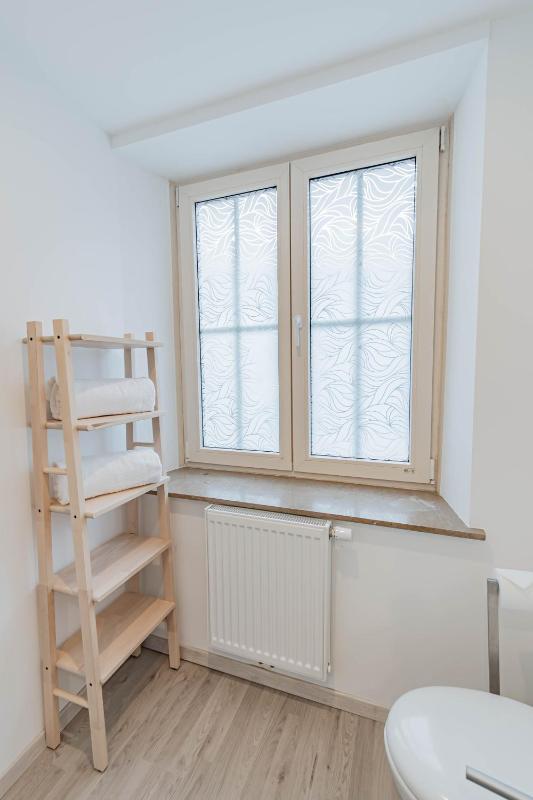 Single Room image 2