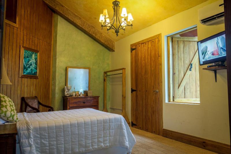 Standard Double Room image 1