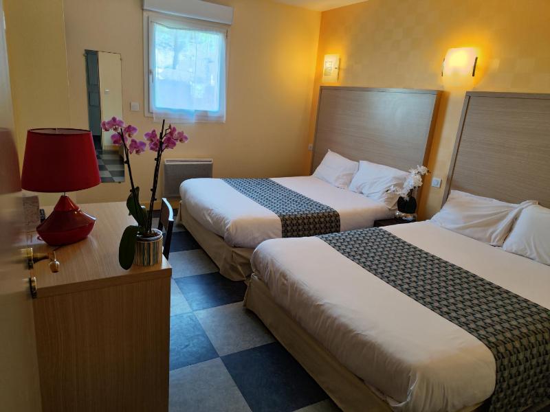 Quadruple Room image 1