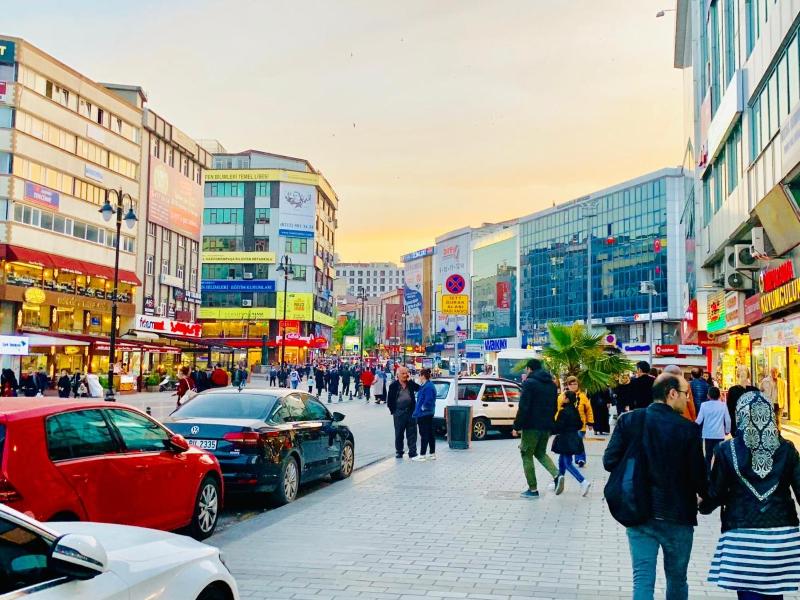 Large Double Room image 3