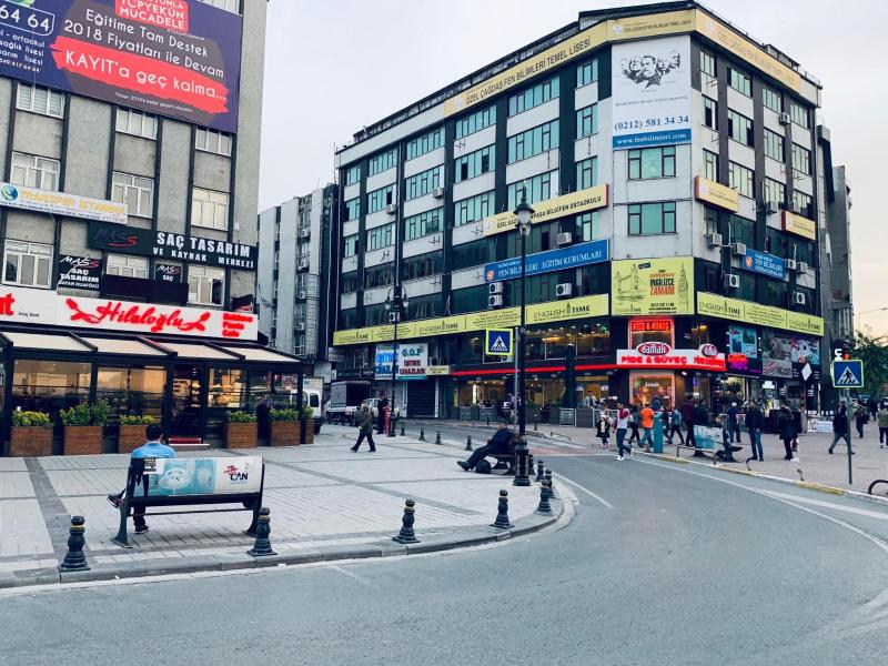 Large Single Room image 2