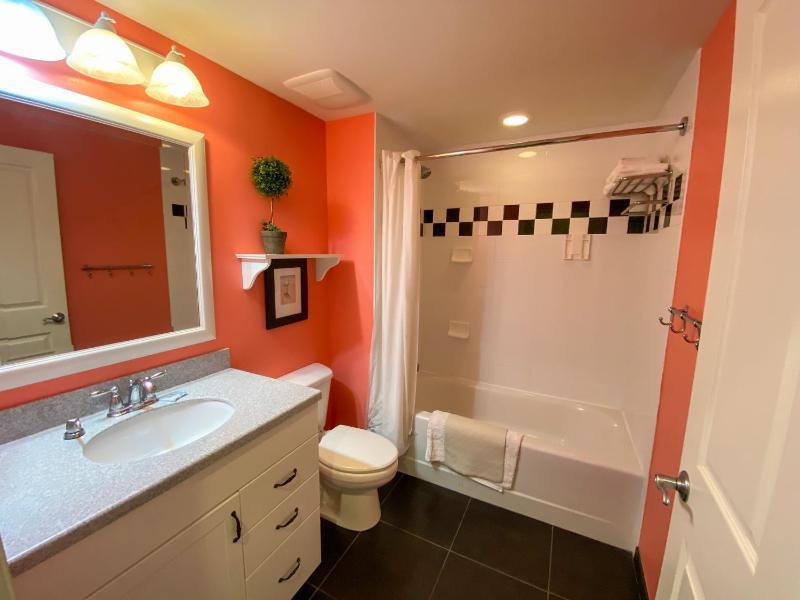 Harbour House at the Inn Unit 211 condo - image 13
