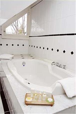 King Suite image 3