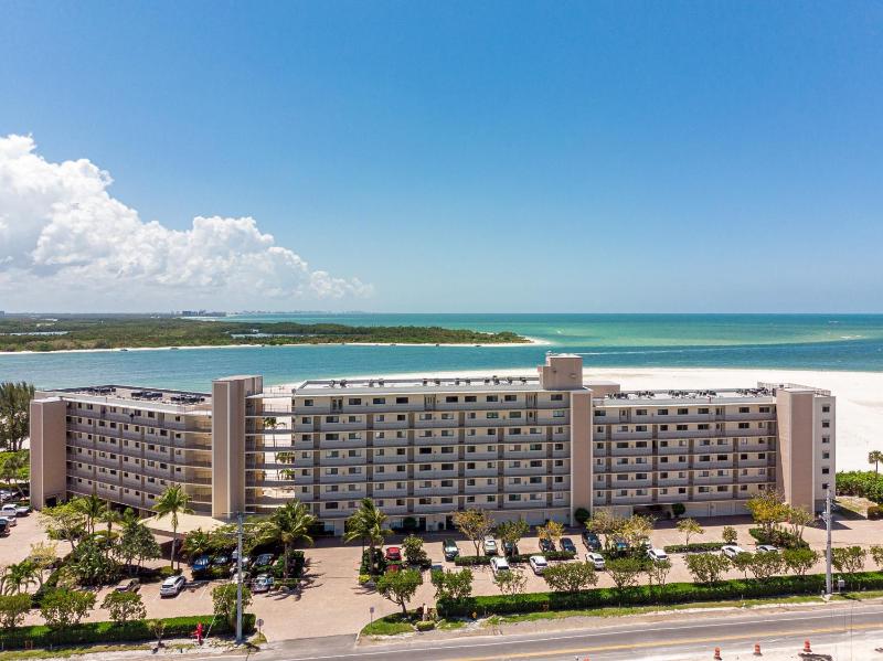 Carlos Pointe #324 - 8350 Estero Blvd - image 14