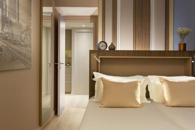 Deluxe Apartment image 3