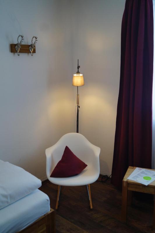 Single Room image 1