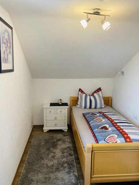 Single Room image 1