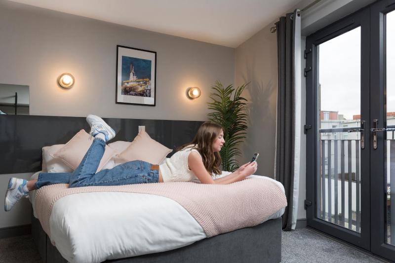 Double Room with Private Bathroom image 4