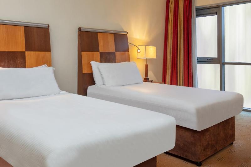 Classic Twin Room - Modern Wing image 3