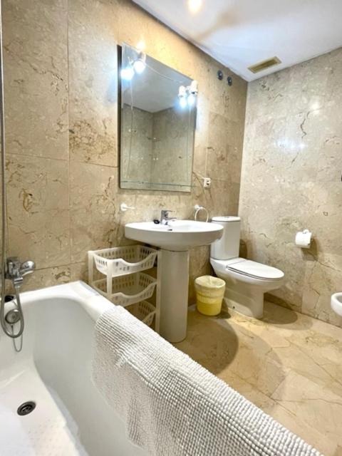 Los Gemelos 20 - Aloturin Benidorm - image 29
