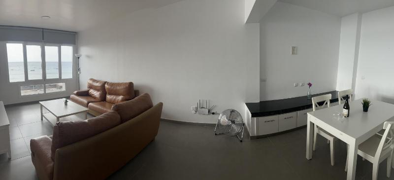 No. 4- Two Bedroom Apartment with Sea View image 1