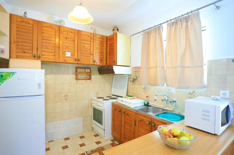Alexandra Apartment - image 8