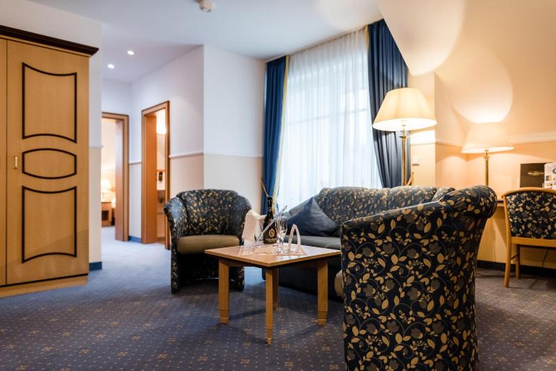 Suite image 4