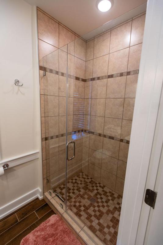 Executive Suite image 3