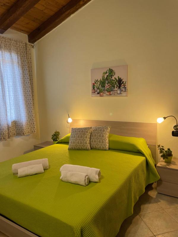 One-Bedroom Apartment (2 Adults + 2 Children) image 3