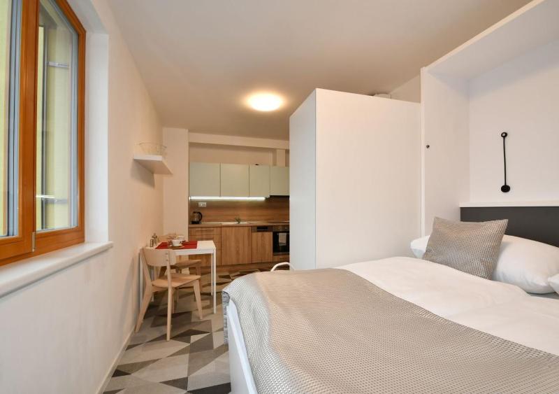EFI Residence Holzova 28 - image 34