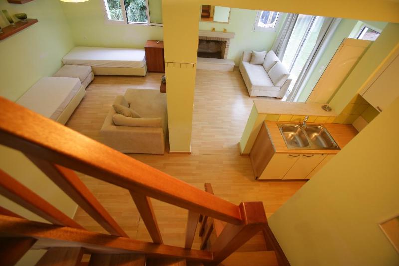 Maisonette image 2
