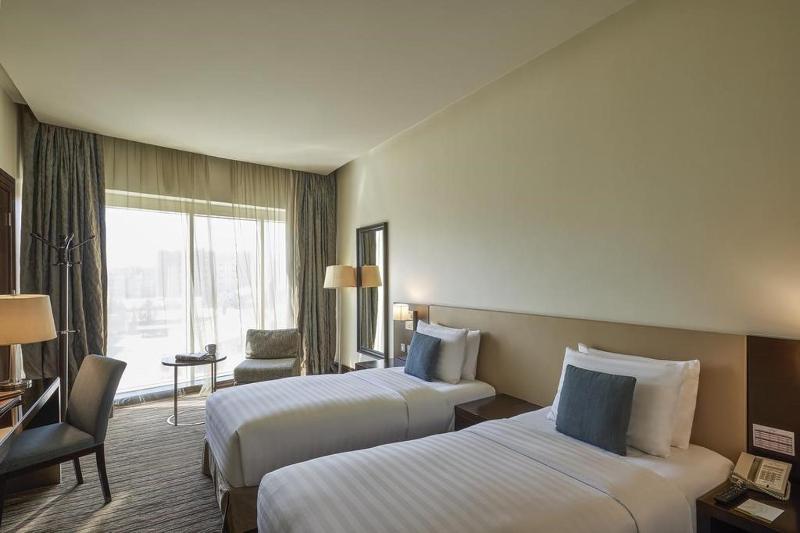 Superior Twin Room image 2