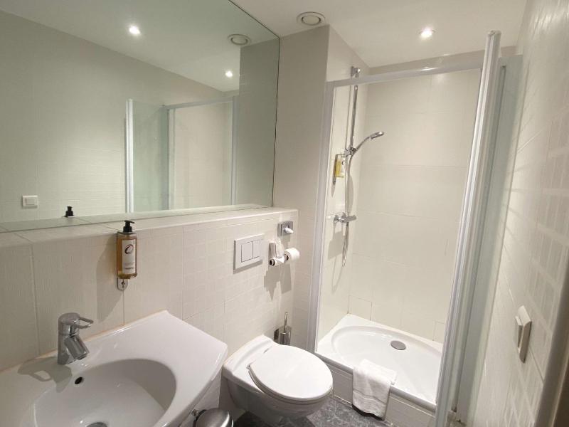 Family Room  image 3