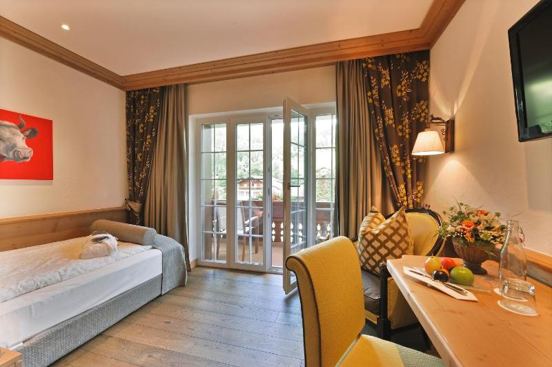 Single Room - Hugeli image 1