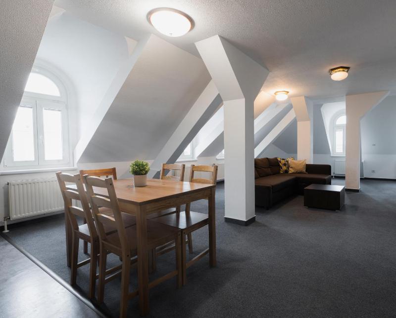 Two-Bedroom Apartment (5 Adults) image 3
