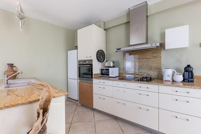 Two-Bedroom Apartment image 3