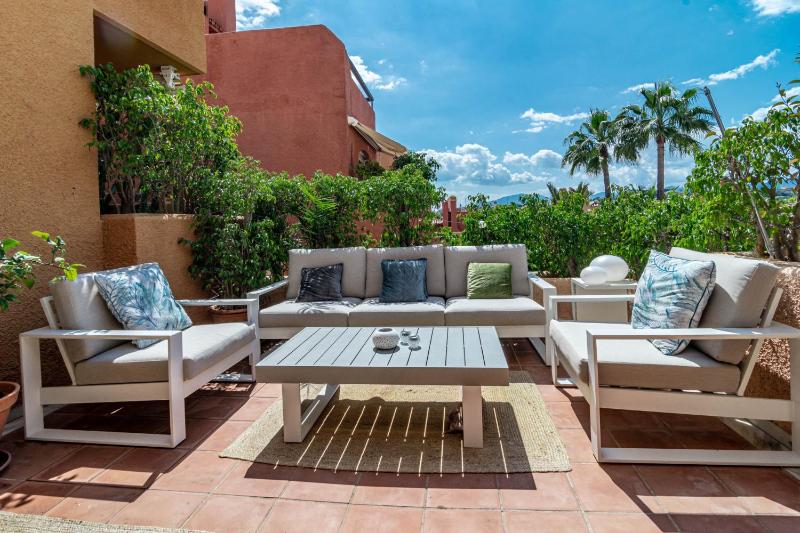 Tropical Palmy 3 bedroom Townhouse in Nueva Andalucia close to Puerto Banus - image 33