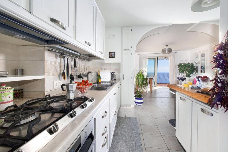 AMORE RENTALS - Casa Paradisea - image 6