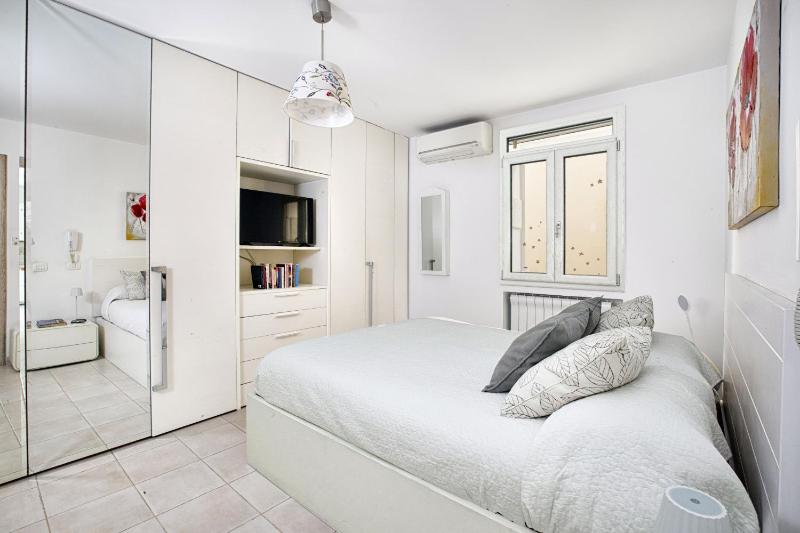 AMORE RENTALS - Casa Paradisea - image 9