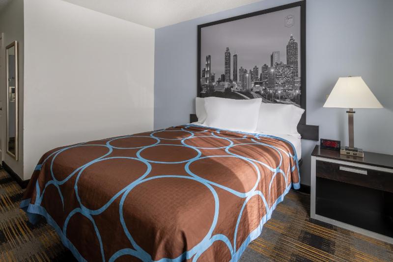 Queen Room - Disability Access/Non-Smoking image 4