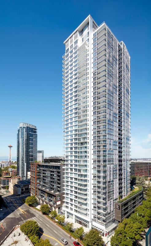 Level Seattle Downtown - South Lake Union - image 13