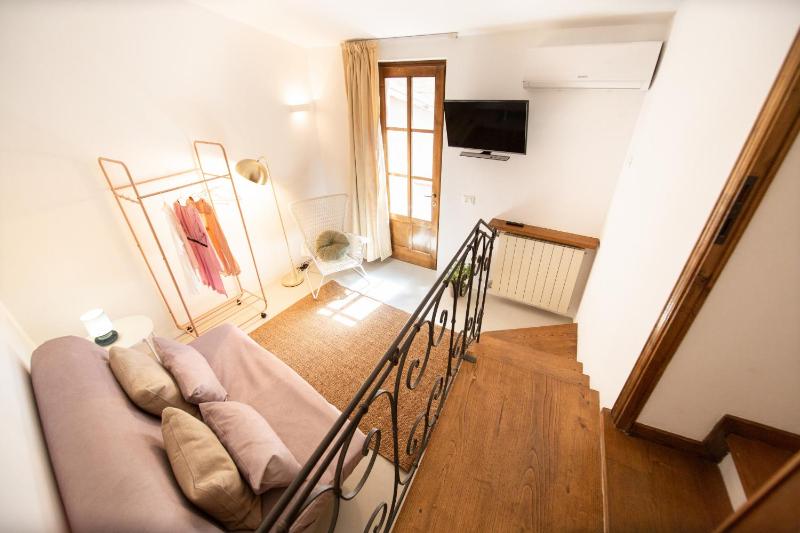 La Corticella Luxury Suite with Terrace - image 32