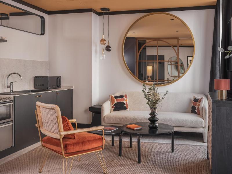 Maisons du Monde Hotel & Suites - Marseille Vieux Port - image 4