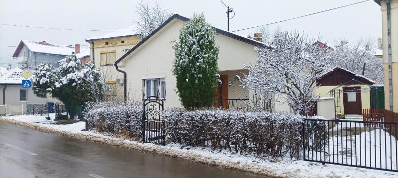 Kuća Veneto & Free Parking - image 10