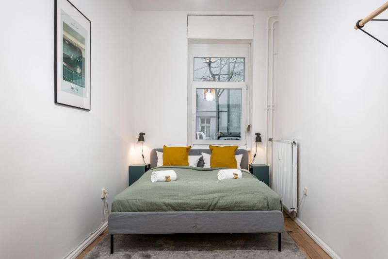 Super Zentral super schöner Altbau in Moabit Rostockerstraße im Herzen von Berlin für bis zu 6 Personen - image 15