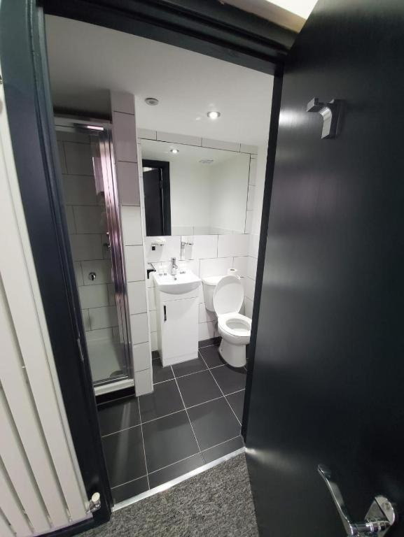 Trivelles Regency Nottingham - image 44