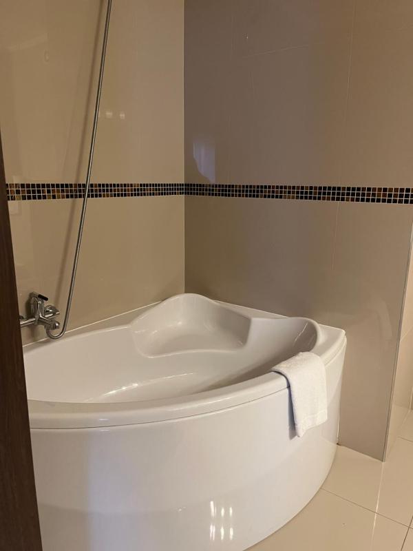 Double Room with Air Conditioning image 4