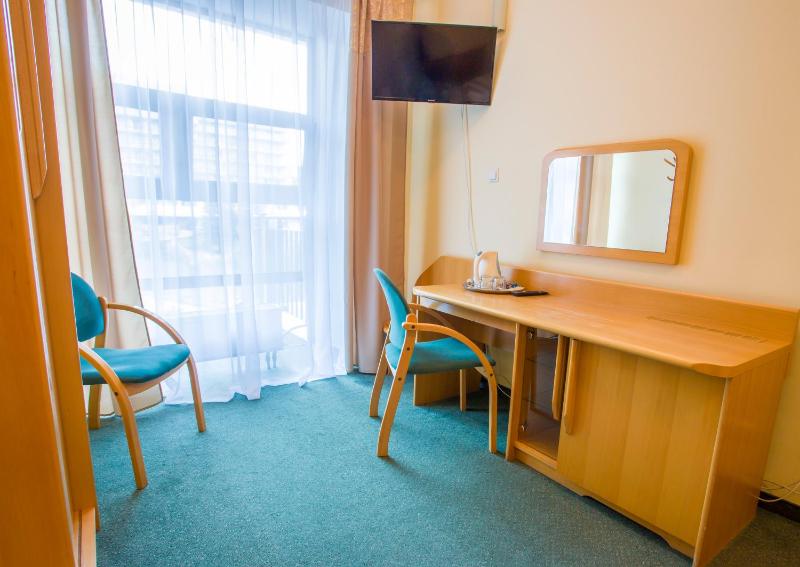 Deluxe Double Room with Balcony image 1
