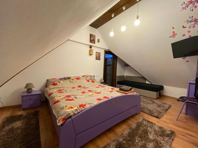Family Room with Bathroom image 4
