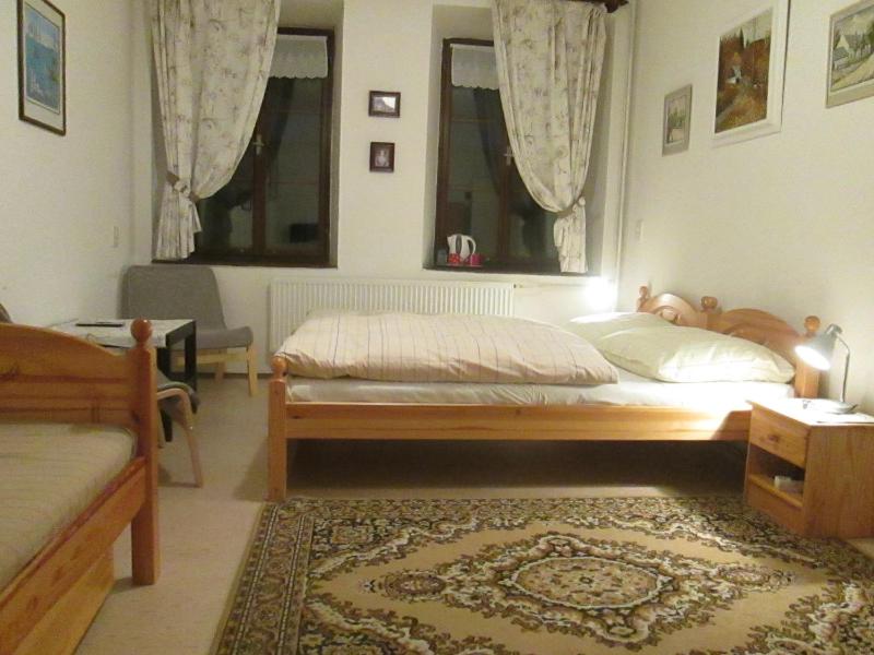 Classic Triple Room image 1