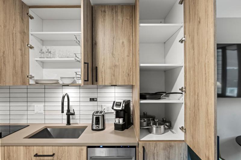 Studio Apartment image 4
