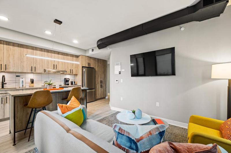 Three-Bedroom Apartment image 4