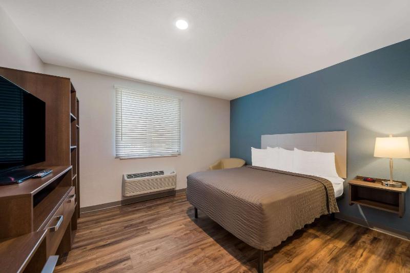 Standard Queen Room - Non Smoking image 1