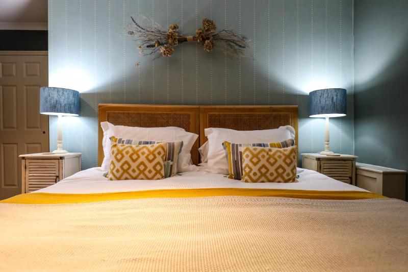 Deluxe Double Room image 1