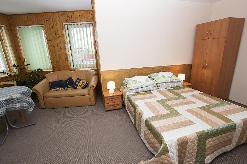 Double Room image 2