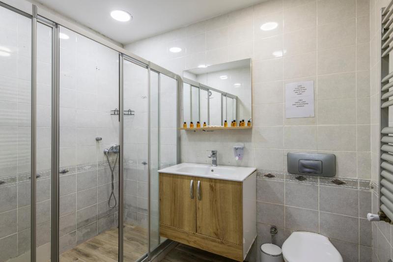 Two-Bedroom Apartment image 4