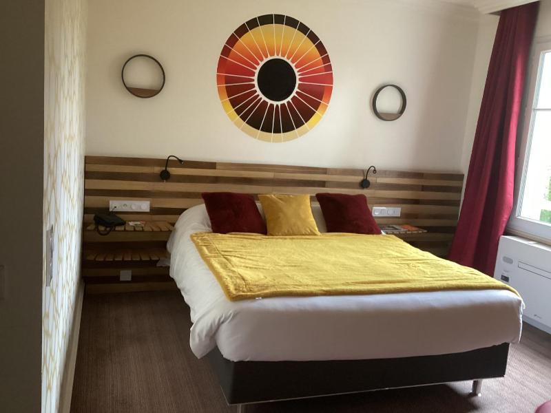 Superior Double Room with Shower image 2