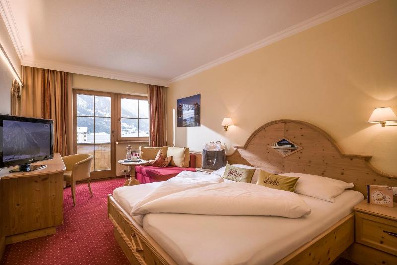 Comfort Double Room image 1