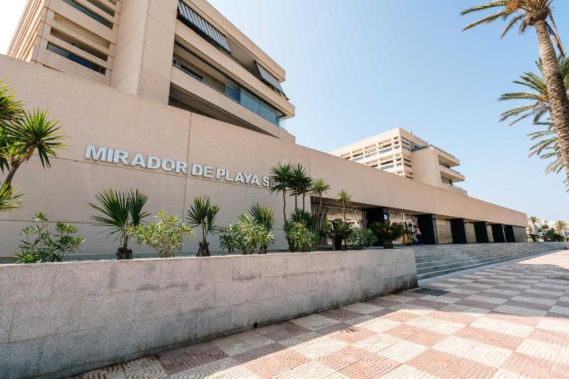 Tres bel apartamento primera linea de Playa Serena - image 6
